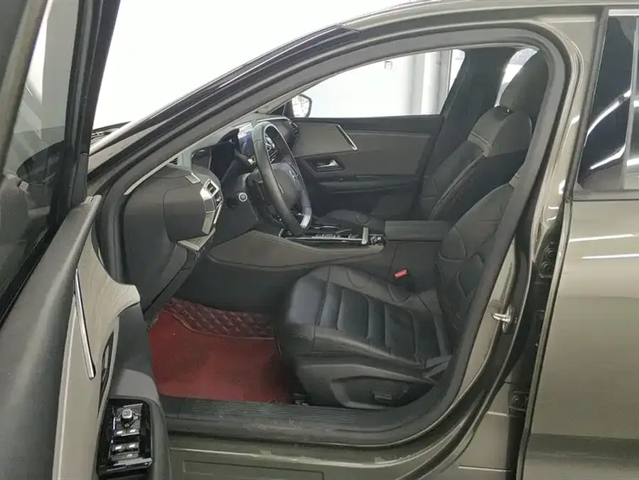 Citroen Versailles C5 X Versailles C5 2023 — миниатюра 3
