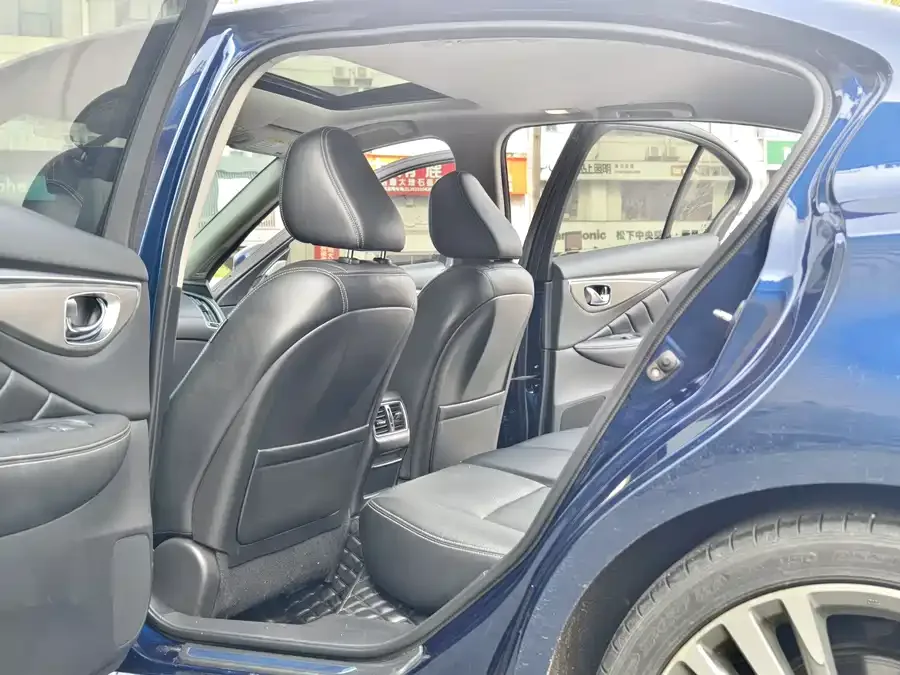 Infiniti Q50L 2022 2.0T Advanced Edition 2023 — миниатюра 5