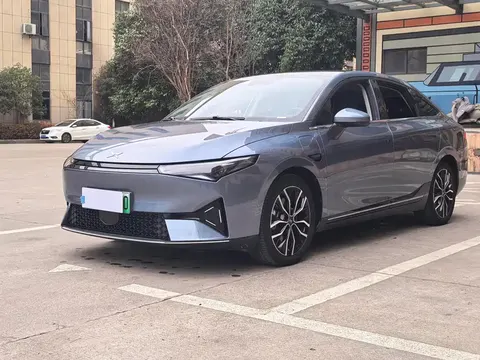 XPeng P5 2022 buy in Moscow