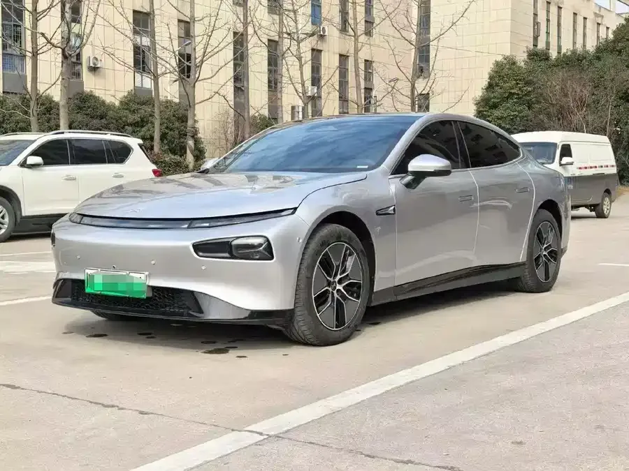 XPeng P7 Xpeng P7 2023 P7i 702 Pro 2023 — фото 1, купить с доставкой в Москву