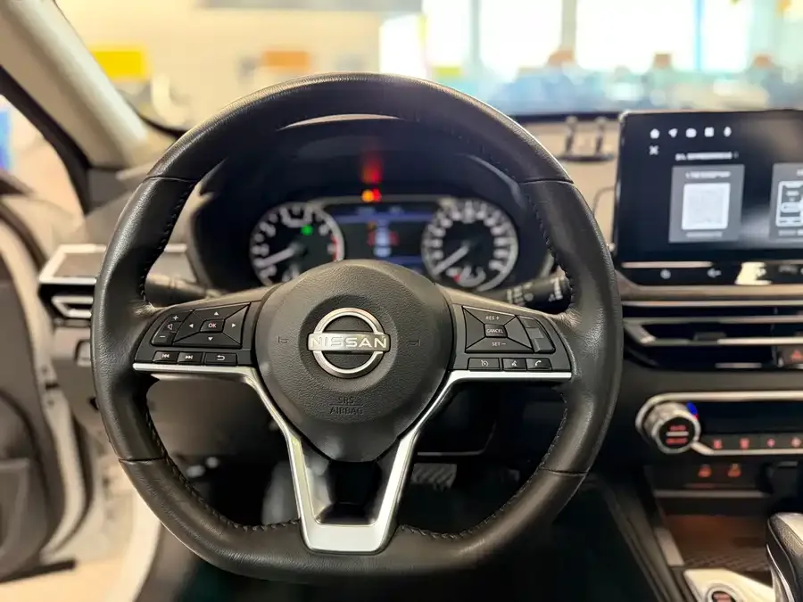 Nissan Altima 2022 Teana 2.0L XL-TLS Enjoy Edition 2023 — миниатюра 5