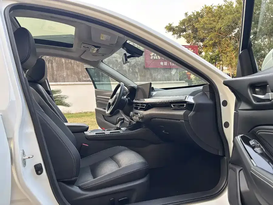 Nissan Altima 2022 Teana 2.0L XL-TLS Enjoy Edition 2023 — миниатюра 5