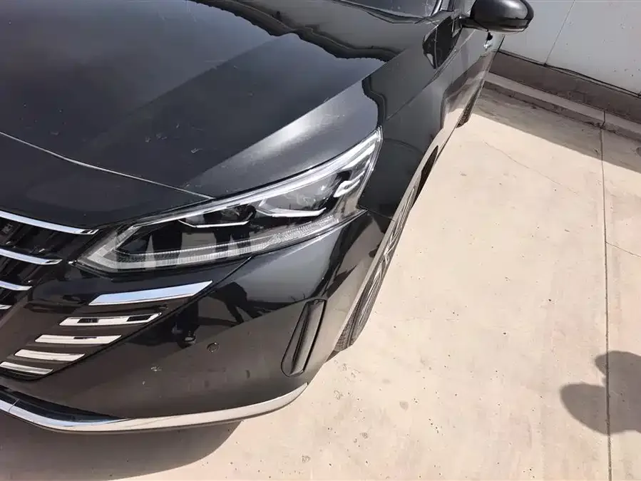 Nissan Altima Teana 2024 2.0L XE True Heart Edition 2024 — миниатюра 2
