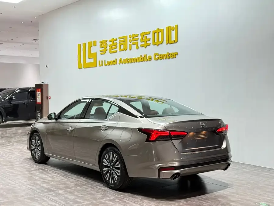 Nissan Altima 2022 Teana 2.0L XL-TLS Enjoy Edition 2024 — миниатюра 2