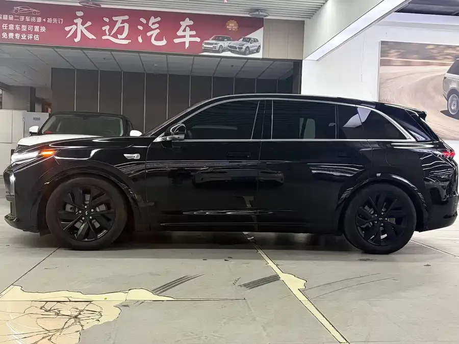 Li Xiang L7 Ideal L7 2023 Pro 2023 — миниатюра 2