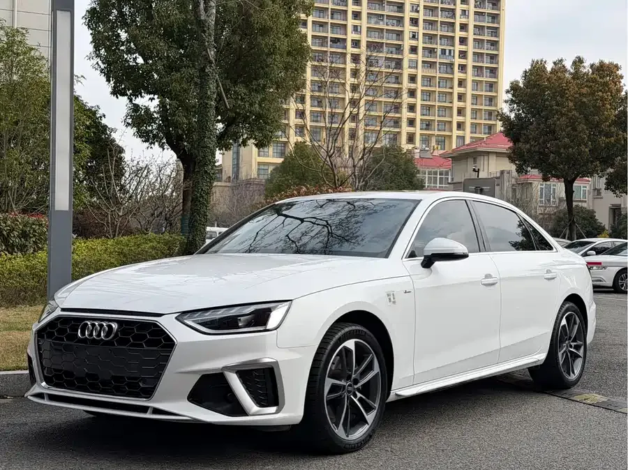 Audi a4 l 2025 2 million units Enjoyable Edition 40 TFSI Fashion Dynamic Edition 2025 — фото 1, купить с доставкой в Москву
