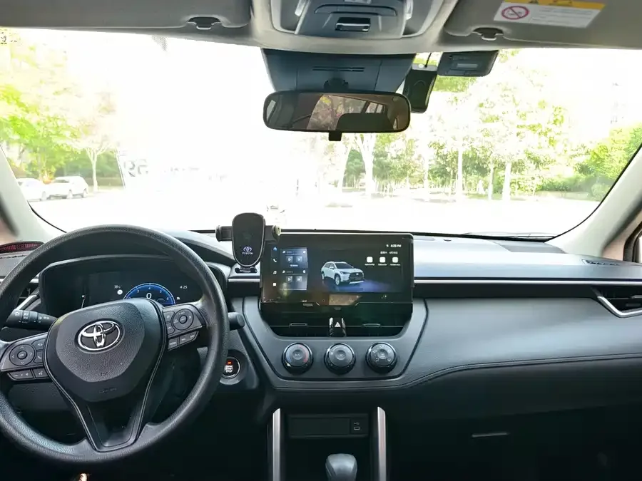 Toyota Corolla Corolla Sharp 2023 2.0L Pioneer Edition 2023 — миниатюра 3