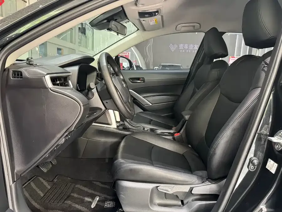 Toyota Corolla Corolla Sharp 2024 2.0L Intelligent Electric Hybrid Dual Engine Pioneer Edition 2024 — миниатюра 4