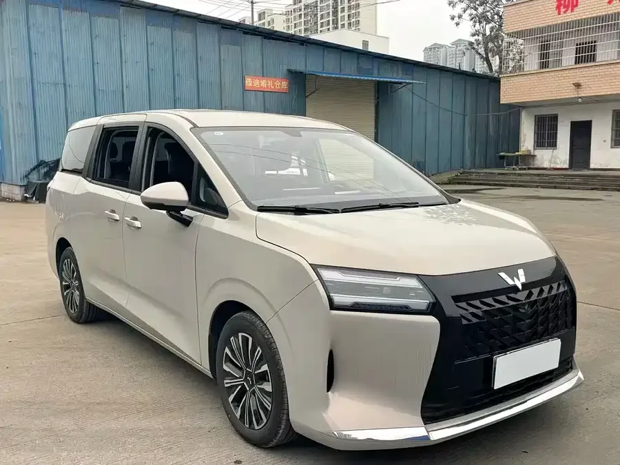 Wuling Starlight 730 New Energy Starlight 730 New Energy 2025 Plug-in Hybrid 125km Luxury Model 2025 — миниатюра 3