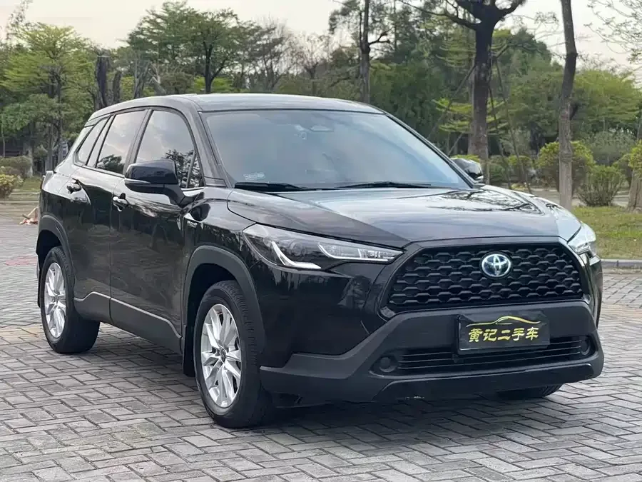 Toyota Corolla Corolla Sharp 2024 2.0L Intelligent Electric Hybrid Dual Engine Pioneer Edition 2024 — миниатюра 3