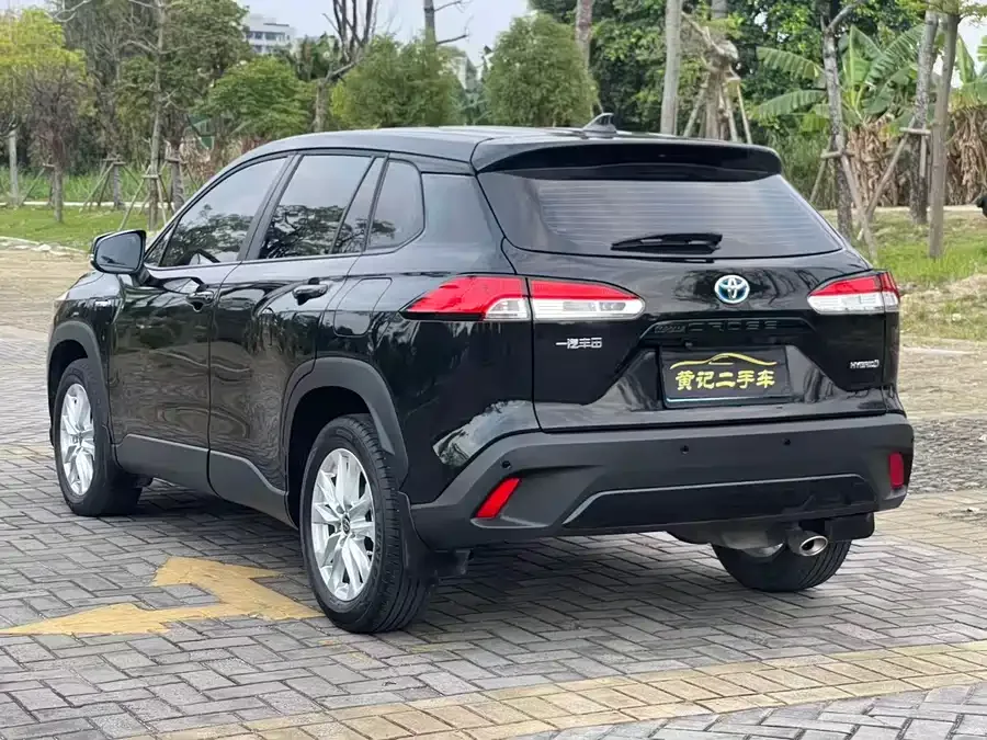 Toyota Corolla Corolla Sharp 2024 2.0L Intelligent Electric Hybrid Dual Engine Pioneer Edition 2024 — миниатюра 4