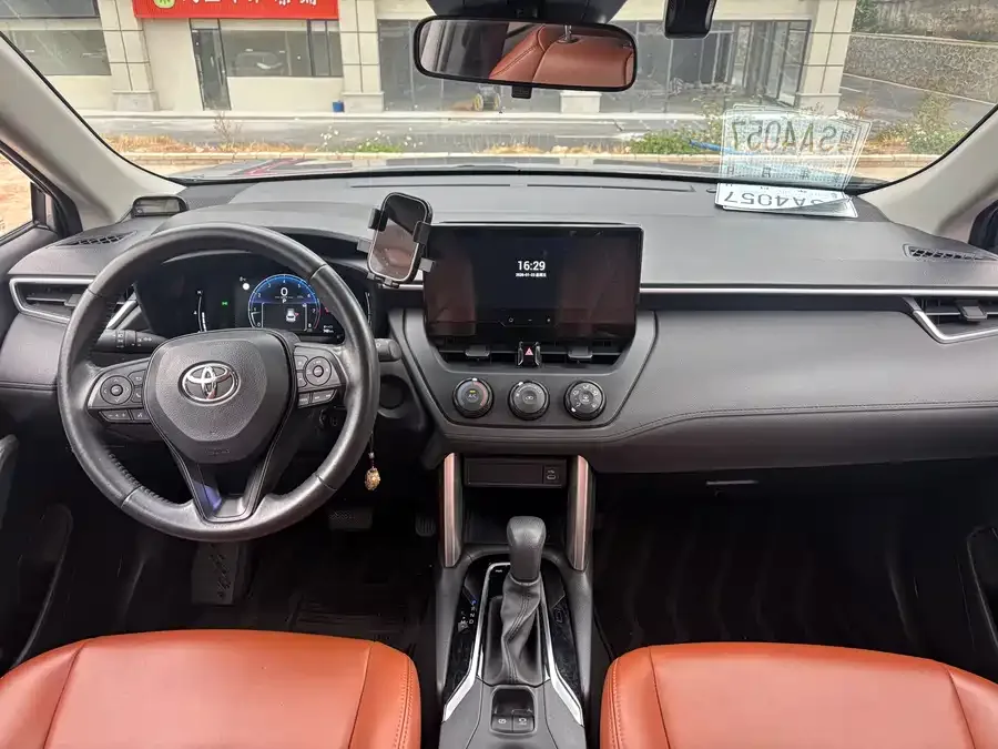 Toyota Corolla Corolla Sharp 2023 2.0L Elite Edition 2023 — миниатюра 3