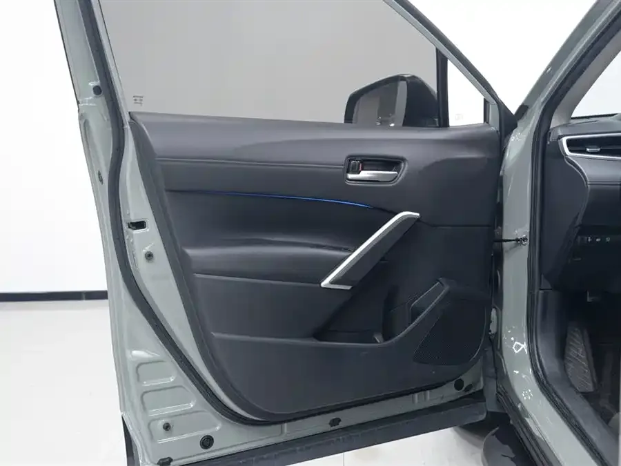 Toyota Corolla Corolla 2022 2.0L flagship version 2022 — миниатюра 4