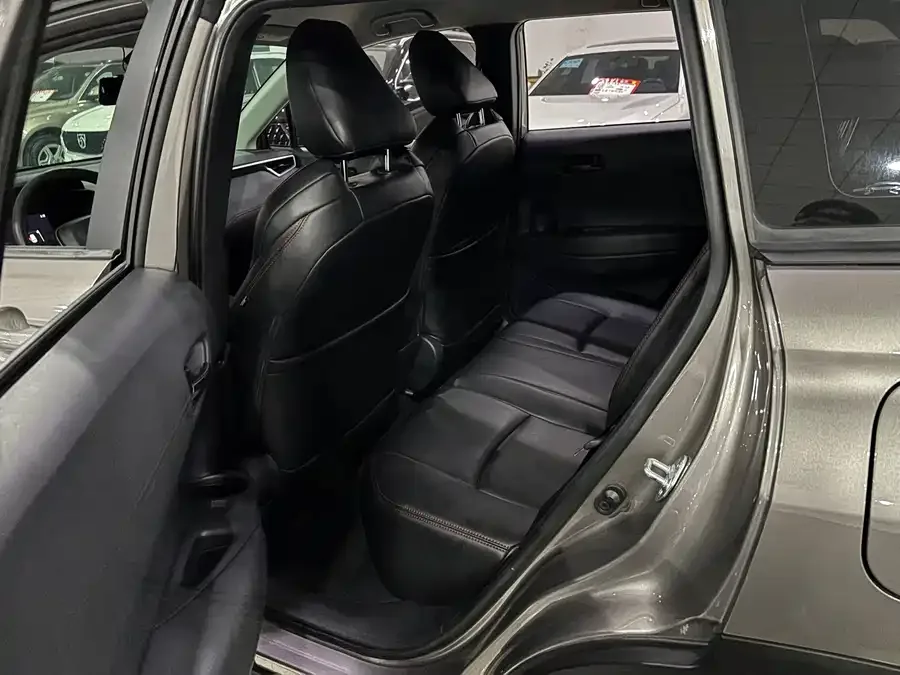 Toyota Frontlander Fenglanda 2023 2.0L CVT Elite Edition 2023 — миниатюра 2
