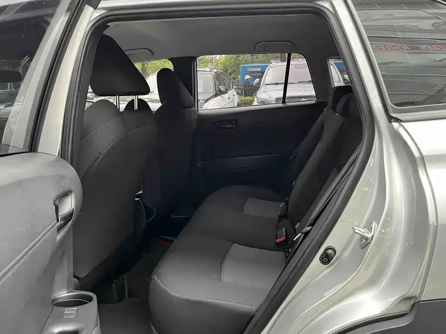 Toyota Frontlander Fenglanda 2023 2.0L CVT Elite Edition 2023 — миниатюра 3