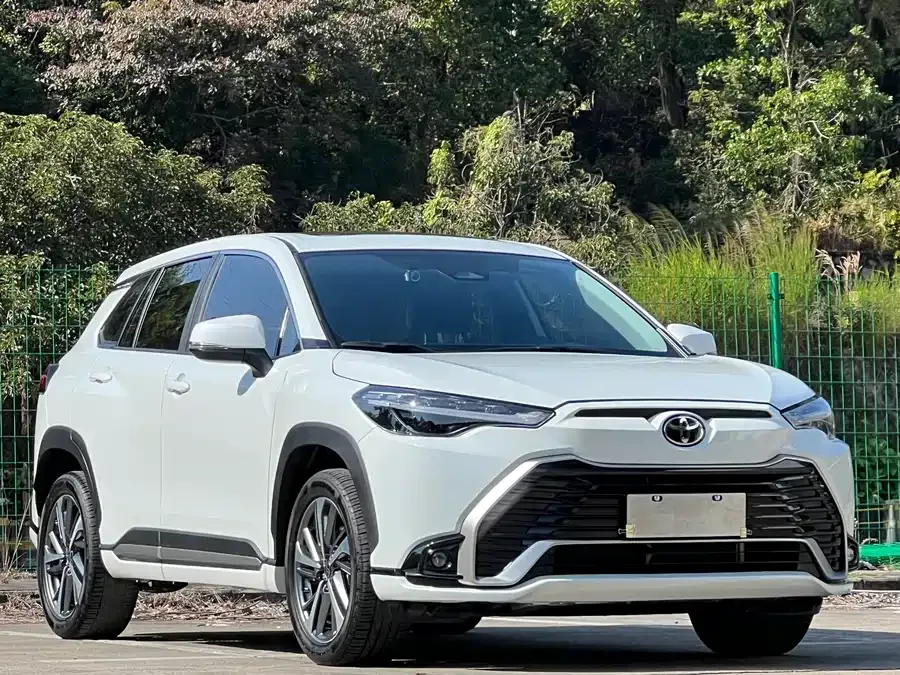 Toyota Frontlander Fenglanda 2023 2.0L CVT sports version 2023 — миниатюра 3