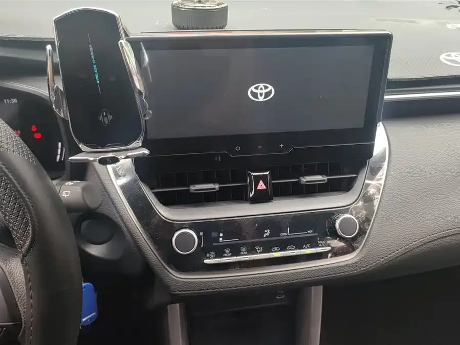 Toyota Frontlander Fenglanda 2023 2.0L CVT Elite Edition 2024 — миниатюра 4