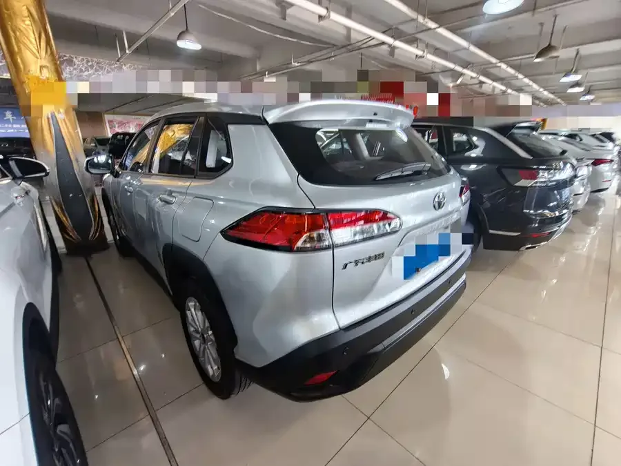 Toyota Frontlander Fenglanda 2023 2.0L CVT Elite Edition 2024 — миниатюра 3