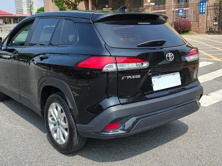 Toyota Frontlander Fenglanda 2024 2.0L CVT Elite Edition 2024 — миниатюра 3