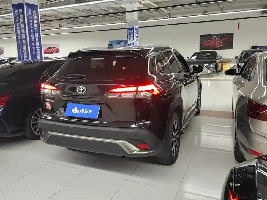 Toyota Frontlander Fenglanda 2024 2.0L CVT Luxury Edition 2024 — миниатюра 3