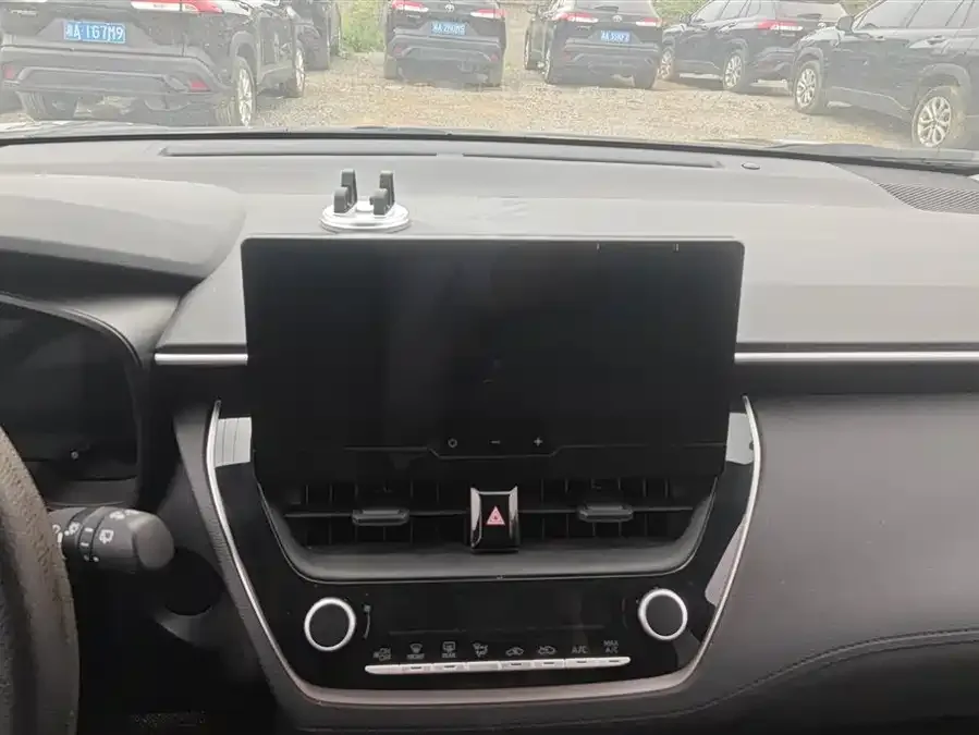 Toyota Frontlander Fenglanda 2023 2.0L CVT Elite Edition 2024 — миниатюра 4