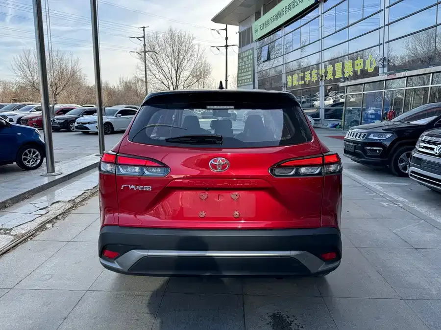 Toyota Frontlander Fenglanda 2022 2.0L CVT Luxury Edition 2022 — миниатюра 4