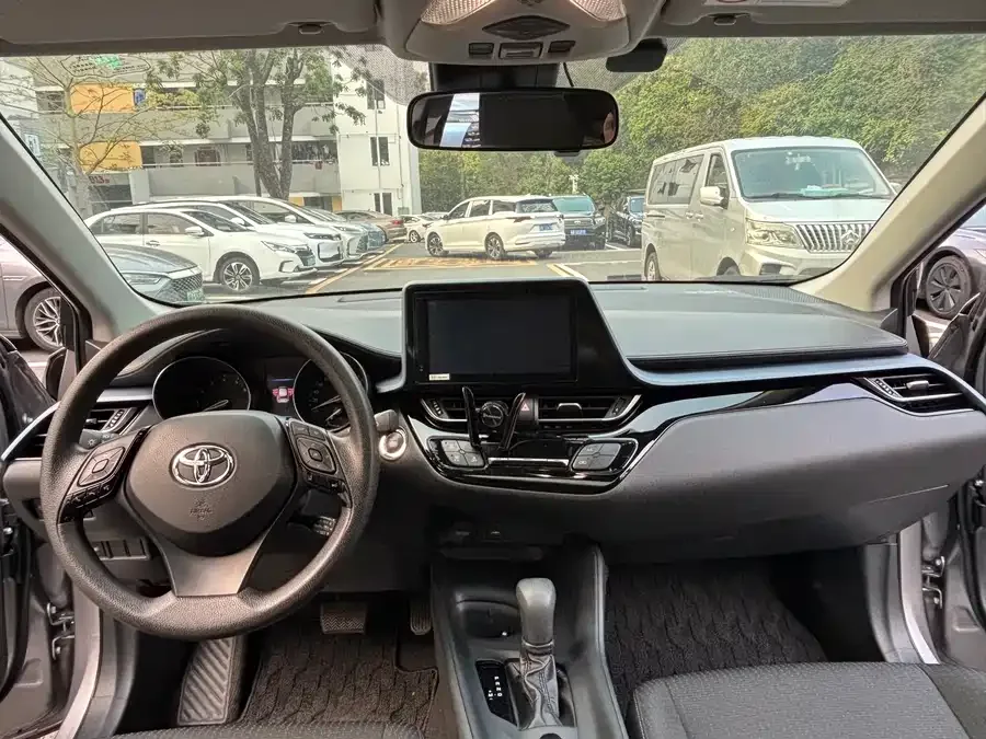 Toyota IZOA IZOA 2022 2.0L Yidong Edition 2022 — миниатюра 4