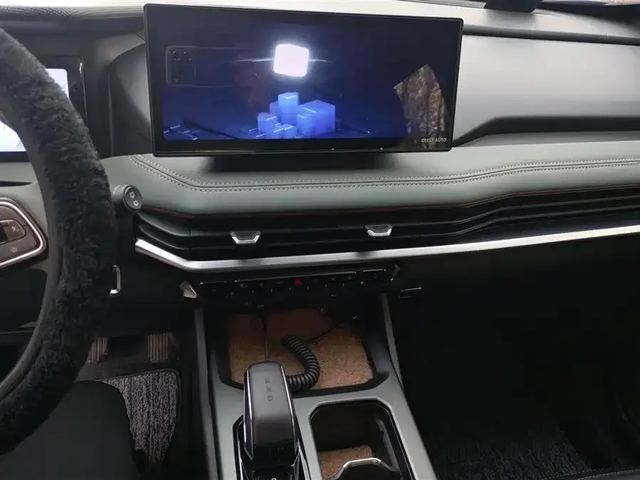 Geely Haoyue L Haoyue L 2023 2.0T DCT Premium Edition 2023 — миниатюра 4
