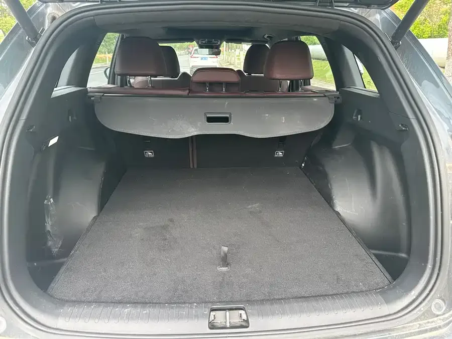 Geely Monjaro Xingyue L 2024 2.0TD High Power Automatic 2WD Yunqi Edition 2024 — миниатюра 3
