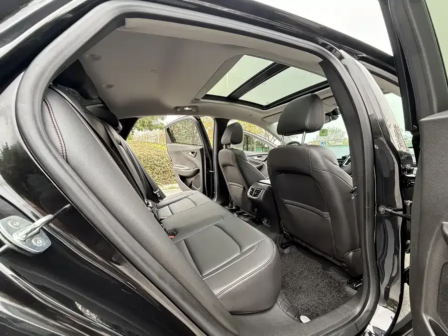Chevrolet Malibu XL Malibu XL 2022 Redline 550T Automatic Sharp Edition 2022 — миниатюра 3