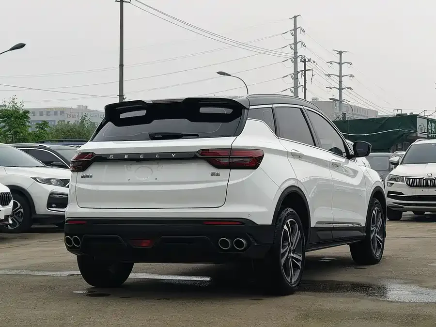 Geely Coolray SX11 Binyue 2021 1.4T DCT Diamond Edition 2022 — миниатюра 3