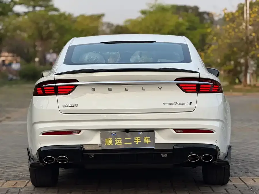 Geely Xingrui Xingrui 2025 Dongfangyao 1.5TD Kunlun Edition 2026 — миниатюра 3