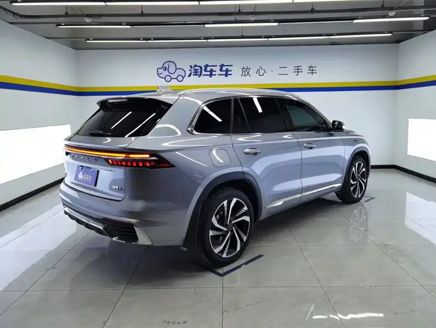 Geely Monjaro Xingyue L 2024 2.0TD High Power Automatic 2WD Skyline Edition 2024 — миниатюра 3