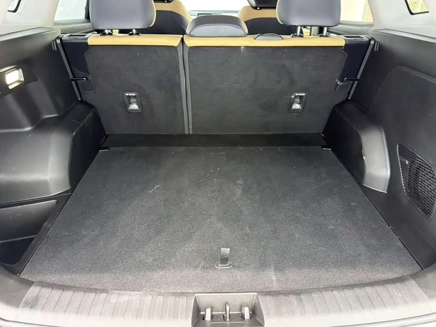 Geely Atlas L Boyue L 2023 1.5TD DCT Premium Edition 2023 — миниатюра 5