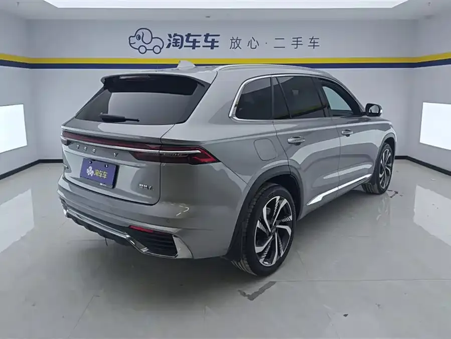Geely Monjaro Xingyue L 2024 2.0TD High Power Automatic 2WD Skyline Edition 2024 — миниатюра 3