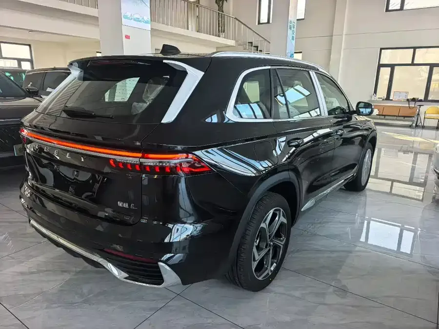 Geely Monjaro Xingyue L 2024 2.0TD DCT EVO 2WD Changfeng Edition 2026 — миниатюра 2