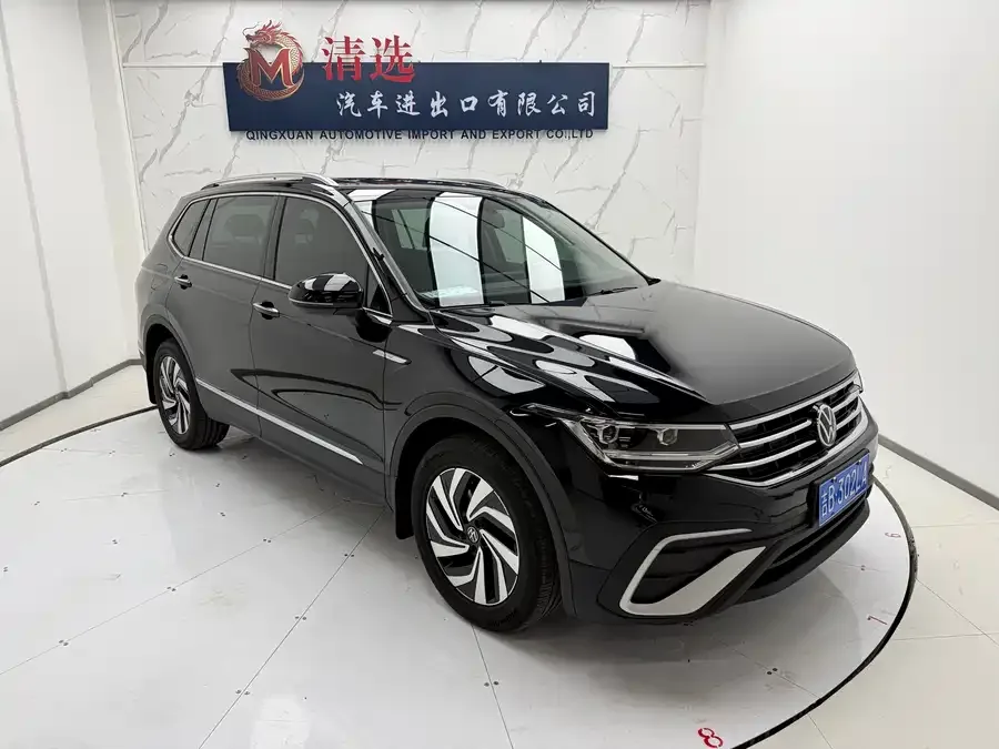 Volkswagen Tiguan L Tiguan L 2023 280TSI Automatic 2WD Trendy Limited Edition 2022 — миниатюра 3