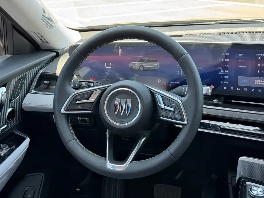 Buick E5 2023 Premium Standard Range Edition 2023 — миниатюра 4