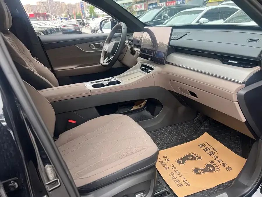 Chery Tiggo 8 PLUS Tiggo 8 PLUS 2025 290TGDI DCT Luxury Edition 2025 — миниатюра 5