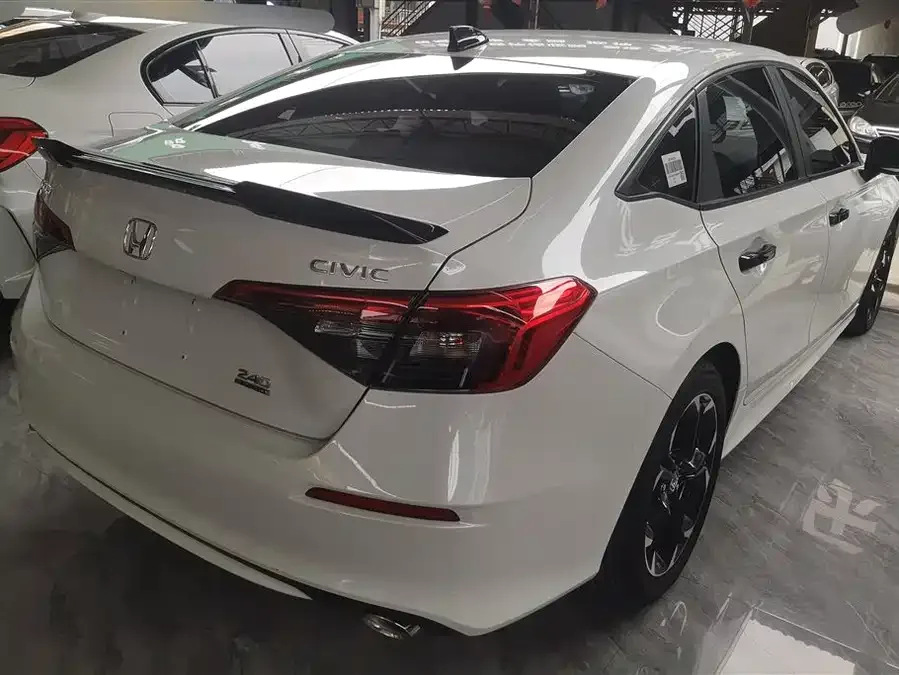 Honda Civic 2022 Civic 240TURBO CVT Ignition Edition 2023 — миниатюра 3
