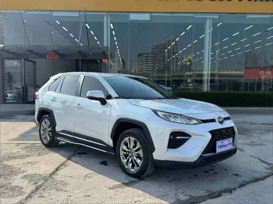 Toyota Wildlander Wildlander 2022 2.0L CVT 2WD Luxury Edition 2022 — миниатюра 3