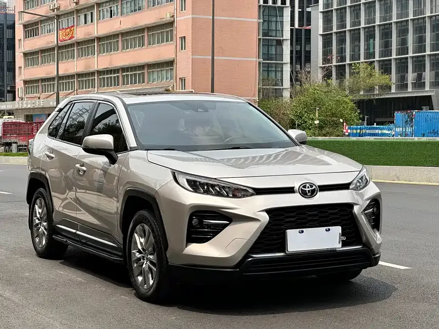 Toyota Wildlander Wildlander 2022 2.0L CVT 2WD Luxury Edition 2022 — миниатюра 3