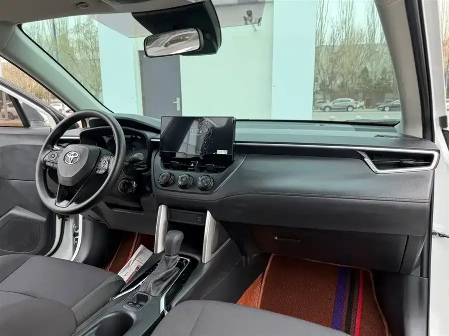 Toyota Corolla Corolla Sharp 2024 2.0L Pioneer Edition 2025 — миниатюра 2