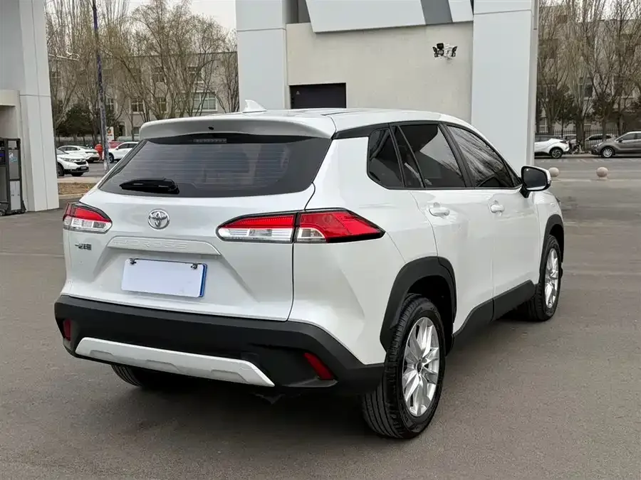 Toyota Corolla Corolla Sharp 2024 2.0L Pioneer Edition 2025 — миниатюра 3