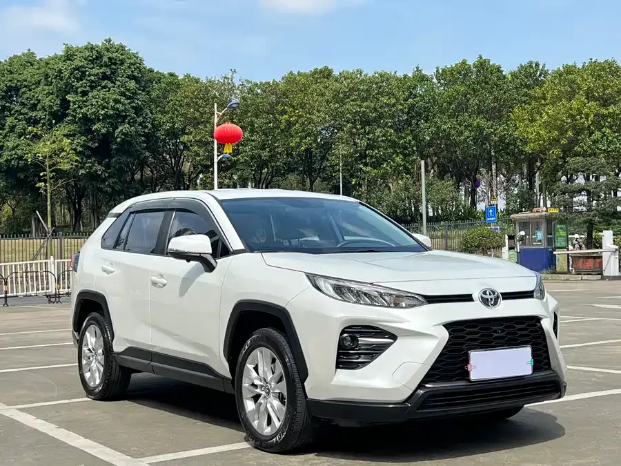 Toyota Wildlander Wildlander 2022 2.0L CVT 2WD Leading Edition 2022 — миниатюра 3