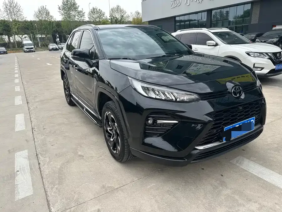 Toyota Wildlander Wildlander 2022 2.0L CVT 4WD Technology Edition 2022 — миниатюра 3