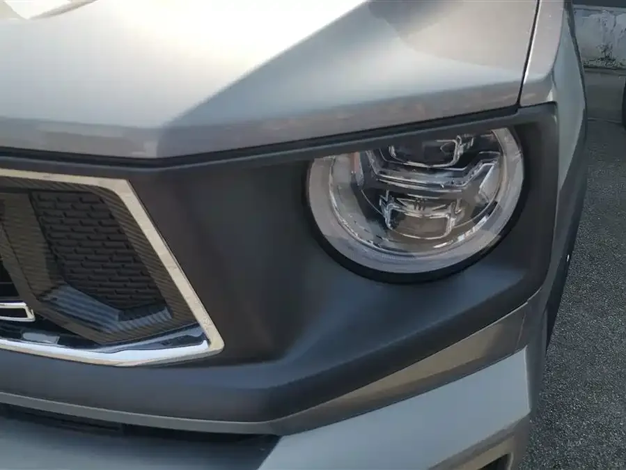 Haval Big Dog PLUS Haval Big Dog PLUS 2023 2.0T 4WD Trendy Plus 2024 — миниатюра 2