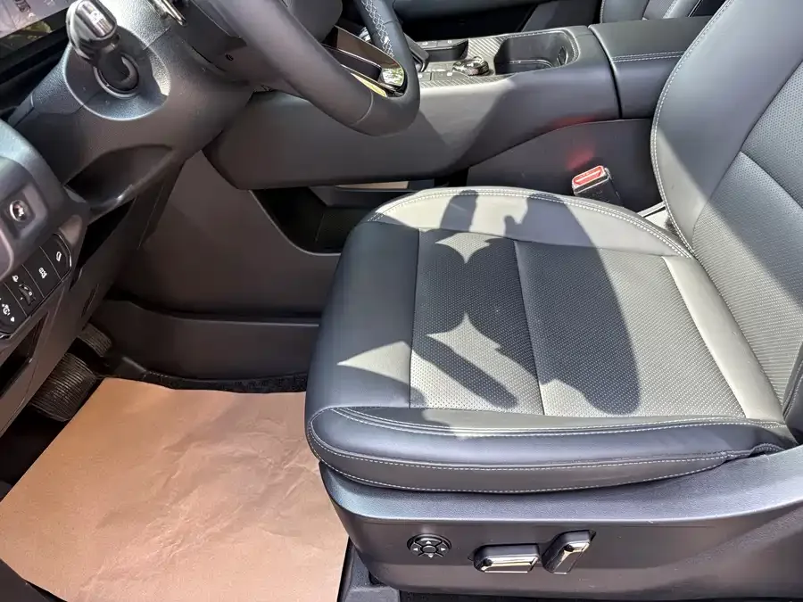 Haval Big Dog PLUS Haval Big Dog PLUS 2023 2.0T 2WD Trendy Wild Edition Plus 2025 — миниатюра 2