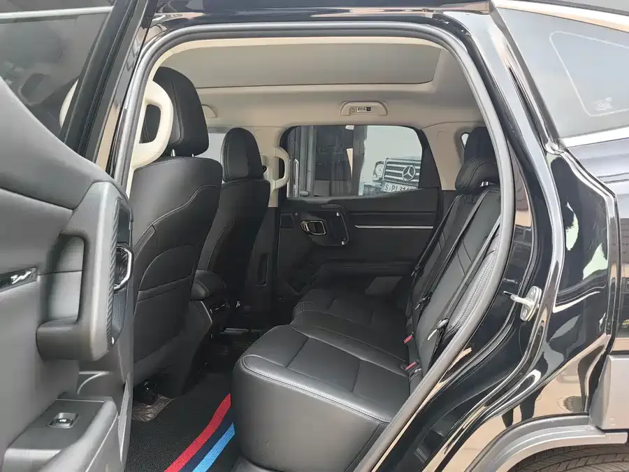 Haval Big Dog PLUS Haval Big Dog PLUS 2023 1.5T 2WD Trendy Wild Edition Plus 2024 — миниатюра 2