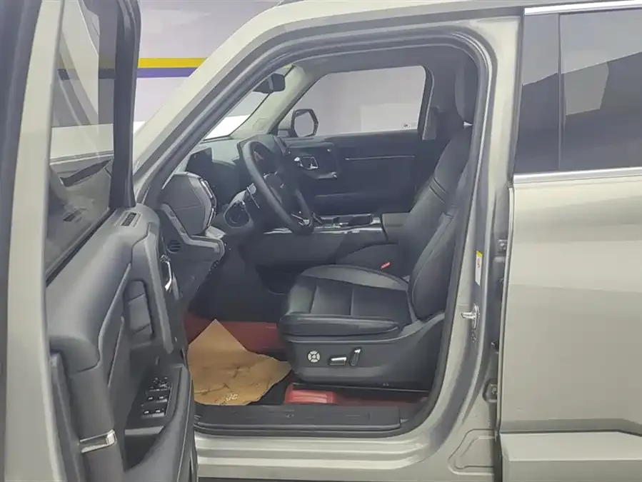 Haval Big Dog PLUS Haval Big Dog PLUS 2023 1.5T 2WD Trendy Wild Edition Plus 2023 — миниатюра 3